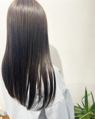 ロング カラー YU-KA ✂︎ROSSOのヘアスタイル
