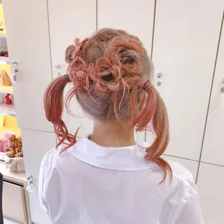 ミディアム カラー ヘアアレンジ yuka .のヘアスタイル