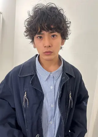 ショート パーマ メンズ 渋谷メンズショート 特化🥋　渡邊健流のヘアスタイル