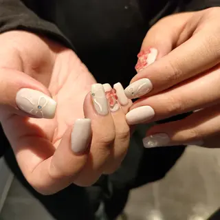 ネイル 〘パラジェル専門店〙 minoriのネイルデザイン