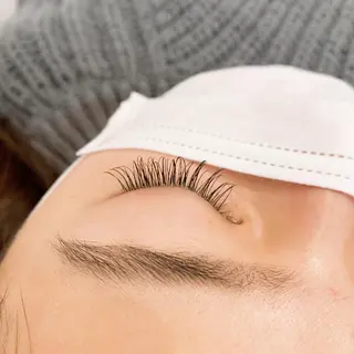 マツエク・マツパ AYU / MODE K's 松原のヘアスタイル