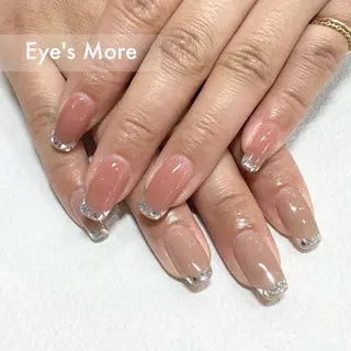ネイル Eye's More Ochiaiのネイルデザイン