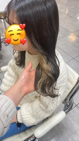 ロング カラー ヘアアレンジ HAIRSALONLOOP所属・川上 麻梨阿のヘアスタイル