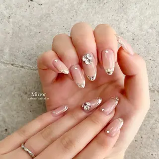 ネイル nailsalon Mirrorのネイルデザイン