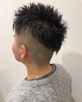 ショート メンズ 石田 優菜のヘアスタイル