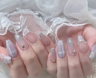 ネイル Lee Nails チップ長さだし専門店のネイルデザイン