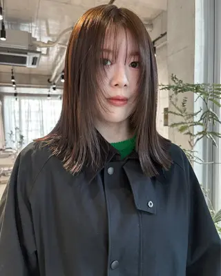 セミロング sliver マツイ　レンのヘアスタイル