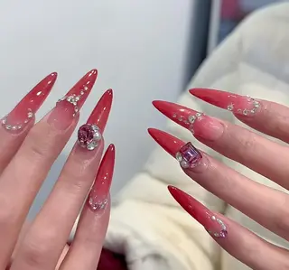 ネイル エリ🫧 nail池袋東口のネイルデザイン