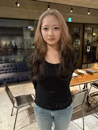 ロング カラー ヘアアレンジ ハイトーン/美髪矯正 🍃大江拓実のヘアスタイル