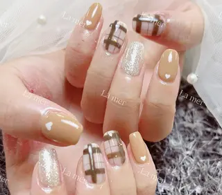 ネイル 🌻 Momoko_のネイルデザイン