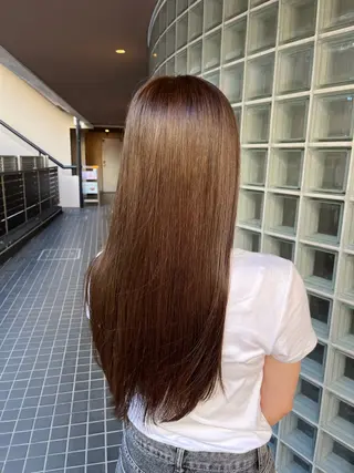 カラー 伊部 しづきのヘアスタイル