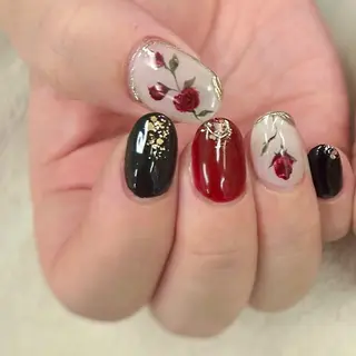 ネイル アトリエ　ミモザ所属・いまむら あかりのネイルデザイン