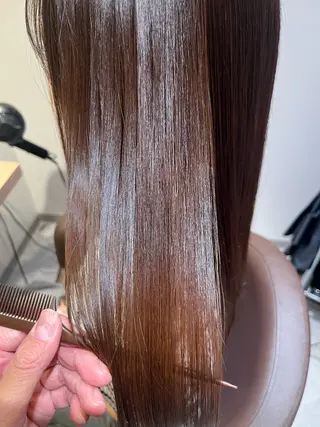 ロング 伊藤 俊平のヘアスタイル