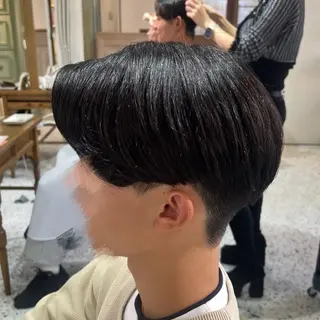 メンズ ニュアンスパーマ💙 毛流れ✂️イザベラのヘアスタイル