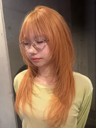 ロング カラー だいち/ハイトーン/ デザインカラーのヘアスタイル