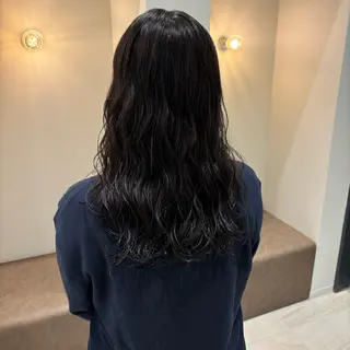 ロング パーマ salowin SHIBUYA me+店所属・kasumi/渋谷/ パーマのヘアスタイル