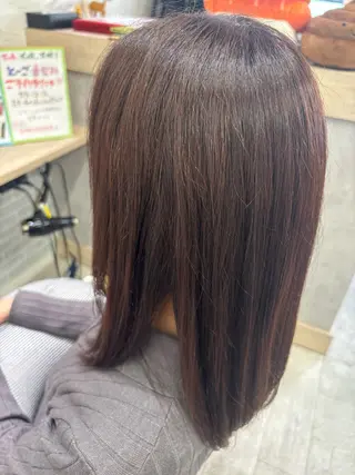 セミロング カラー SUNNYSIDE所属・カラー特化/縮毛矯正 /ベッドスパ/マナミのヘアスタイル