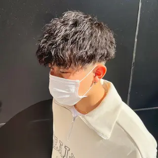 ショート パーマ 豊崎 佑輔のヘアスタイル