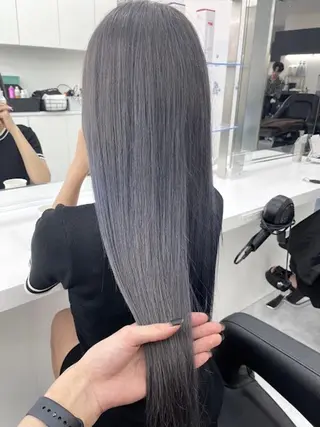 カラー 🪞official FRUITS渋谷🩰のヘアスタイル