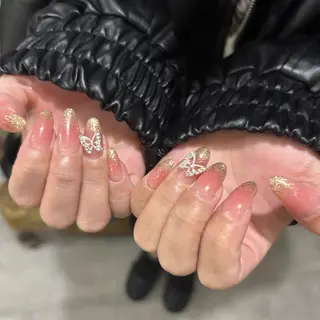 ネイル 栗田 ゆう子のネイルデザイン