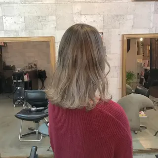 ミディアム カラー インナーカラー/天神 ブリーチ/吉田のヘアスタイル