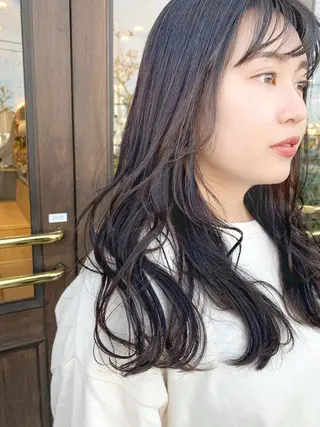 セミロング カラー 吉原 由菜のヘアスタイル