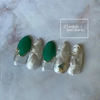 ネイル 27salon yuinaのネイルデザイン