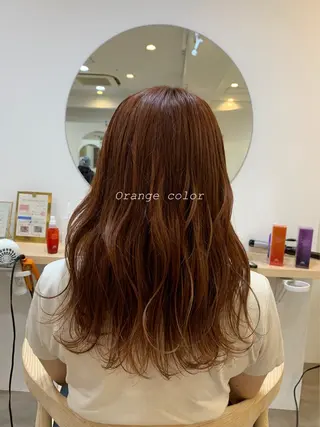 ロング カラー 佐藤 永夏のヘアスタイル