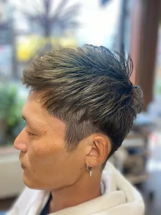 ショート カラー メンズ カット&リラクゼーションサロンA/Z所属・メンズカット kimotoのヘアスタイル