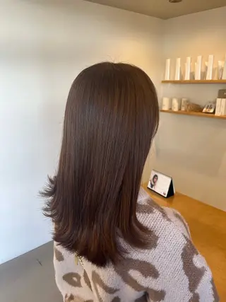 カラー 新美 あかねのヘアスタイル