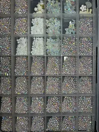 ネイル N. サロン所属・Theone栄店 田口のネイルデザイン