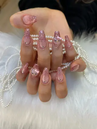 ネイル Azu nail salon所属・ネイリスト あずさのネイルデザイン