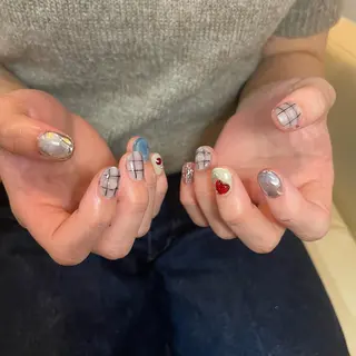 ネイル nail 𓂃miyuのネイルデザイン