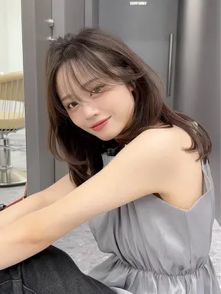 ミディアム ブリーチなしヘーゼル 🤎透明感カラー 唯のヘアスタイル