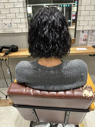 ミディアム パーマ 菊地 優斗のヘアスタイル