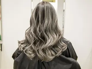ロング カラー Re:ta Hair 飯田淳平のヘアスタイル