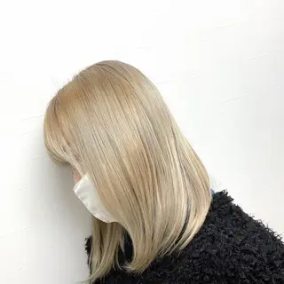 ミディアム 南谷 愛のヘアスタイル