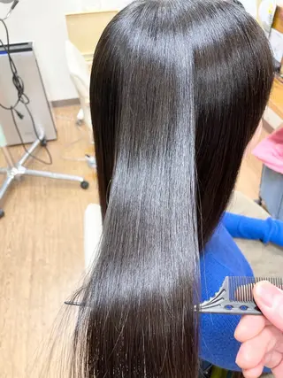 ロング 神谷 千明のヘアスタイル