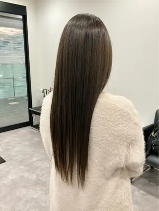 ロング カラー hair&make first 郡山駅前店所属・高宮 ひいなのヘアスタイル