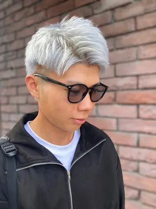 ショート カラー メンズ 新田龍之輔 →メンズ／派手髪のヘアスタイル