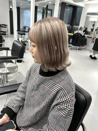 セミロング ミルクティーベージュ 新潟万代/MANA♡のヘアスタイル