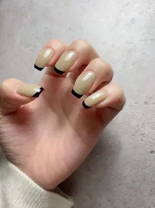 ネイル 𝐑𝐞𝐯𝐢𝐨 ___堺市西区のマツエク・マツパデザイン