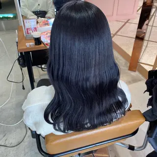 セミロング カラー MOE🐈‍⬛🎀 エクステ/ワンホンのヘアスタイル