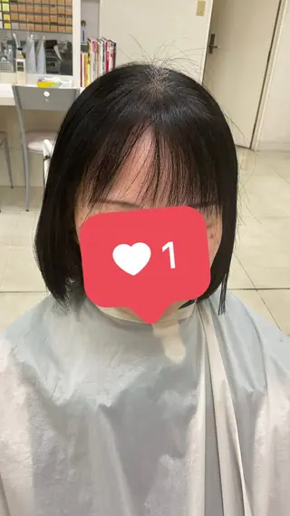 ミディアム タカハシ リナのヘアスタイル