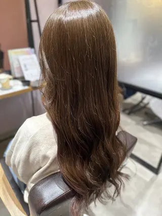カラー 西原 愛紗のヘアスタイル