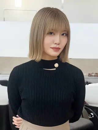 ショート カラー カラー特化型美容師 保住のヘアスタイル