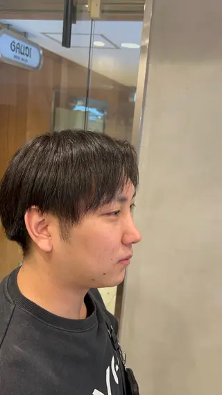 カラー men's salon gaudi梅田茶屋町店所属・青木 星翔のヘアスタイル