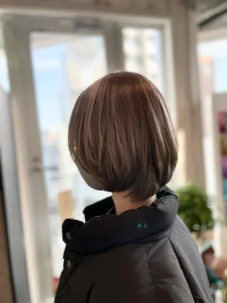 ショート カラー ✨髪質改善/ハイトー ン/艶髪高山のヘアスタイル