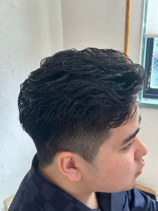 ショート パーマ メンズ スパイキー/ ピンパーマ/緑川雄也のヘアスタイル