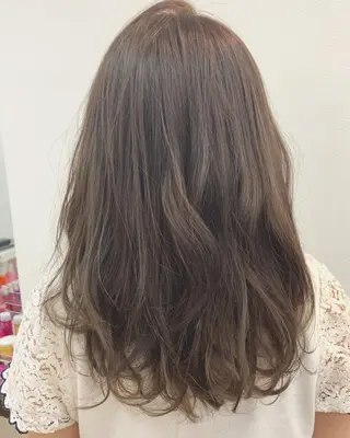 ミディアム 松本 剛成のヘアスタイル